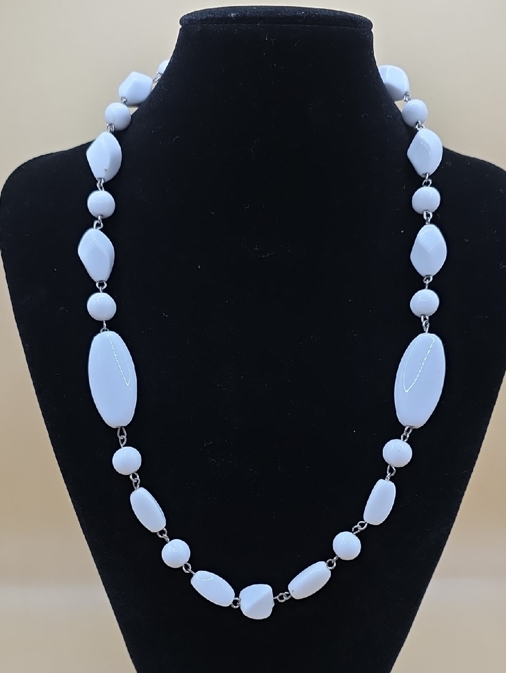 5/$25 Classic White Bead Necklace